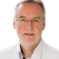   Stefan Schwartz